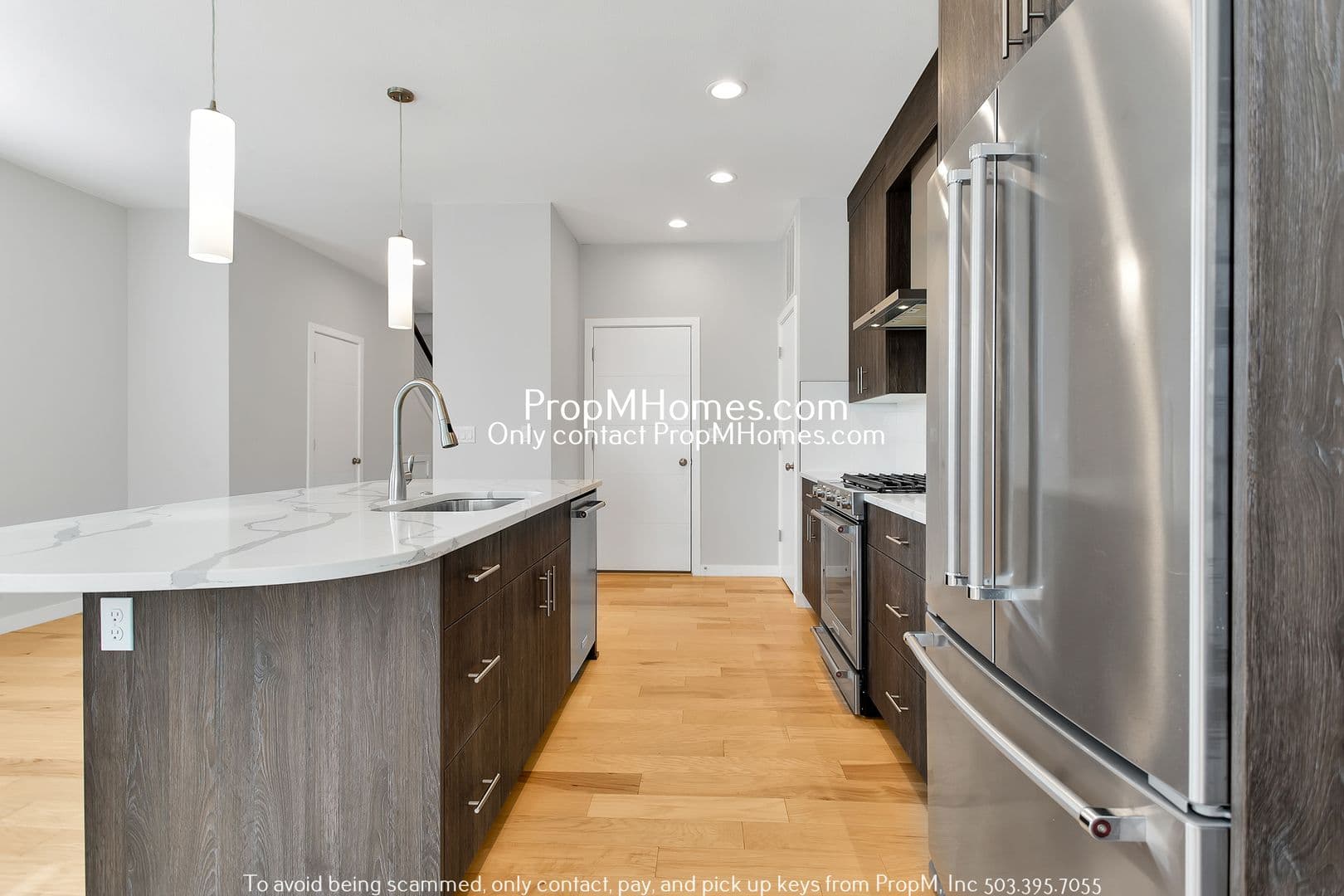 Portland House: 6880 NE 13th Avenue