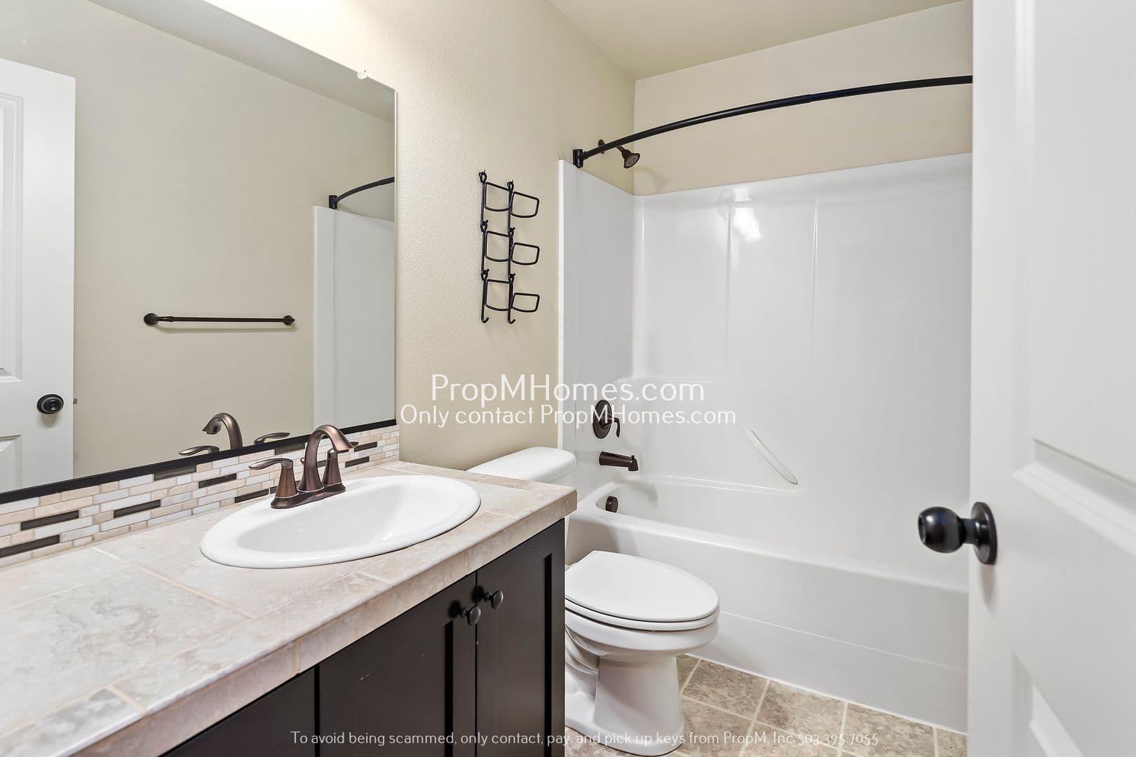 Wilsonville House: 10365 SW Lisbon St