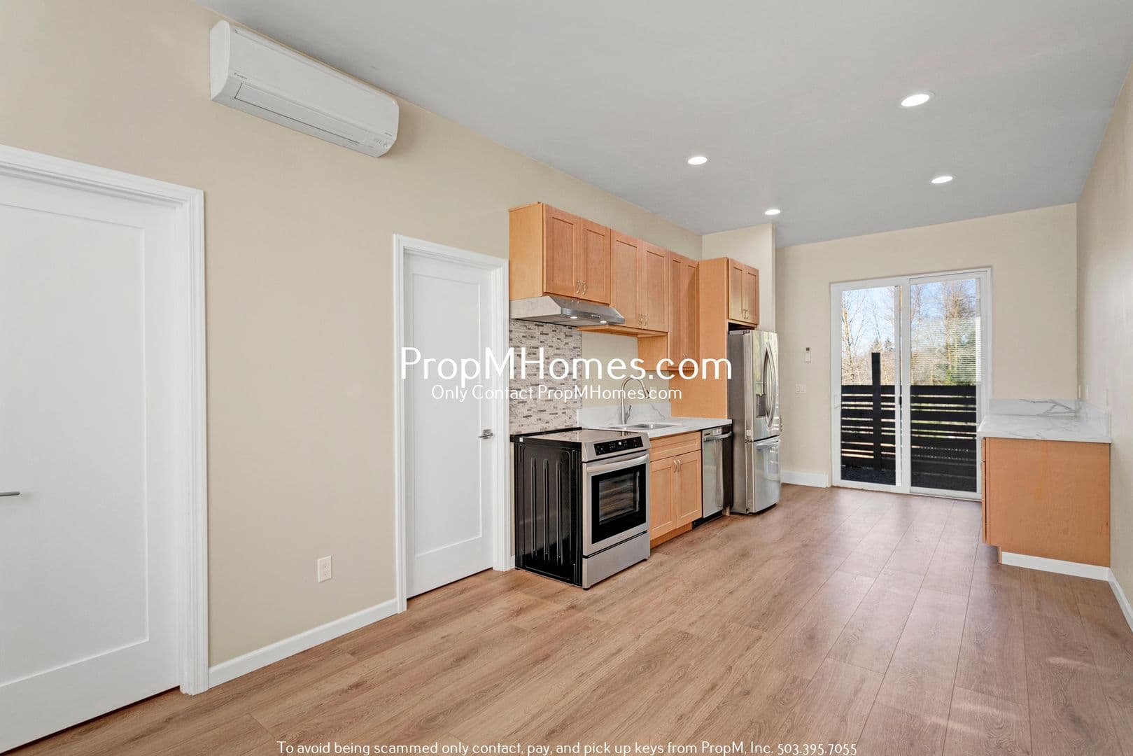 Portland House: 9597 SE Crystal View Drive Unit B
