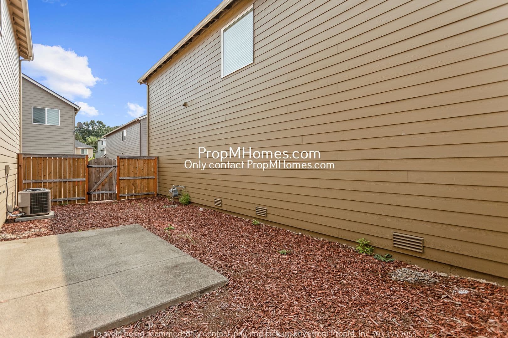Tigard House: 15488 SW Applewood Lane