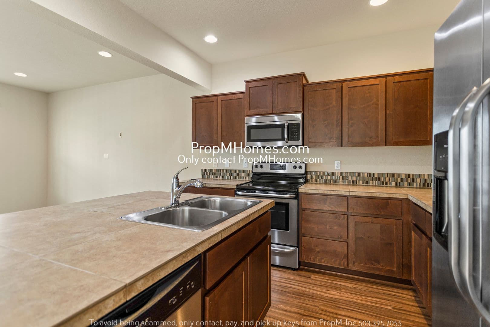 Tigard House: 15488 SW Applewood Lane