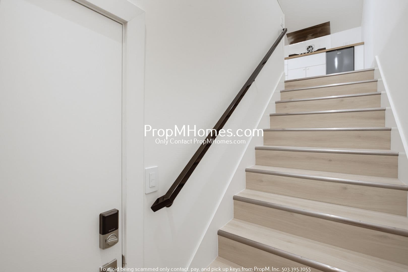 Portland Apartment: 2809 SE Washington Street