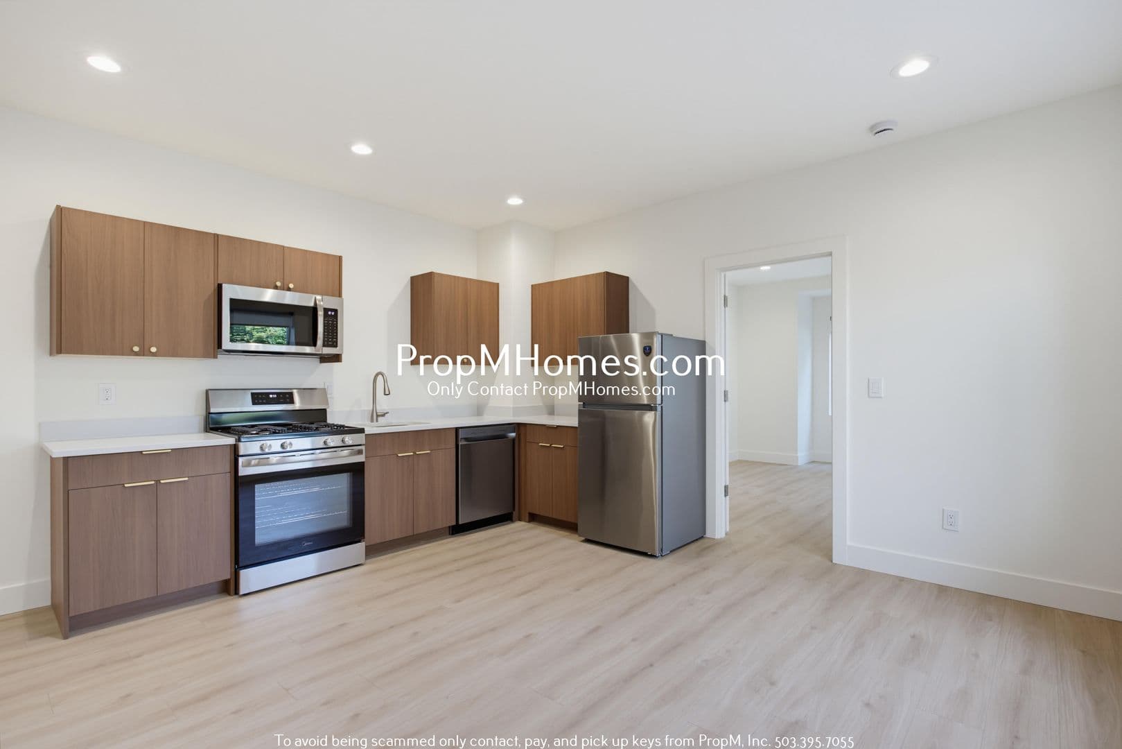Portland Apartment: 2809 SE Washington Street
