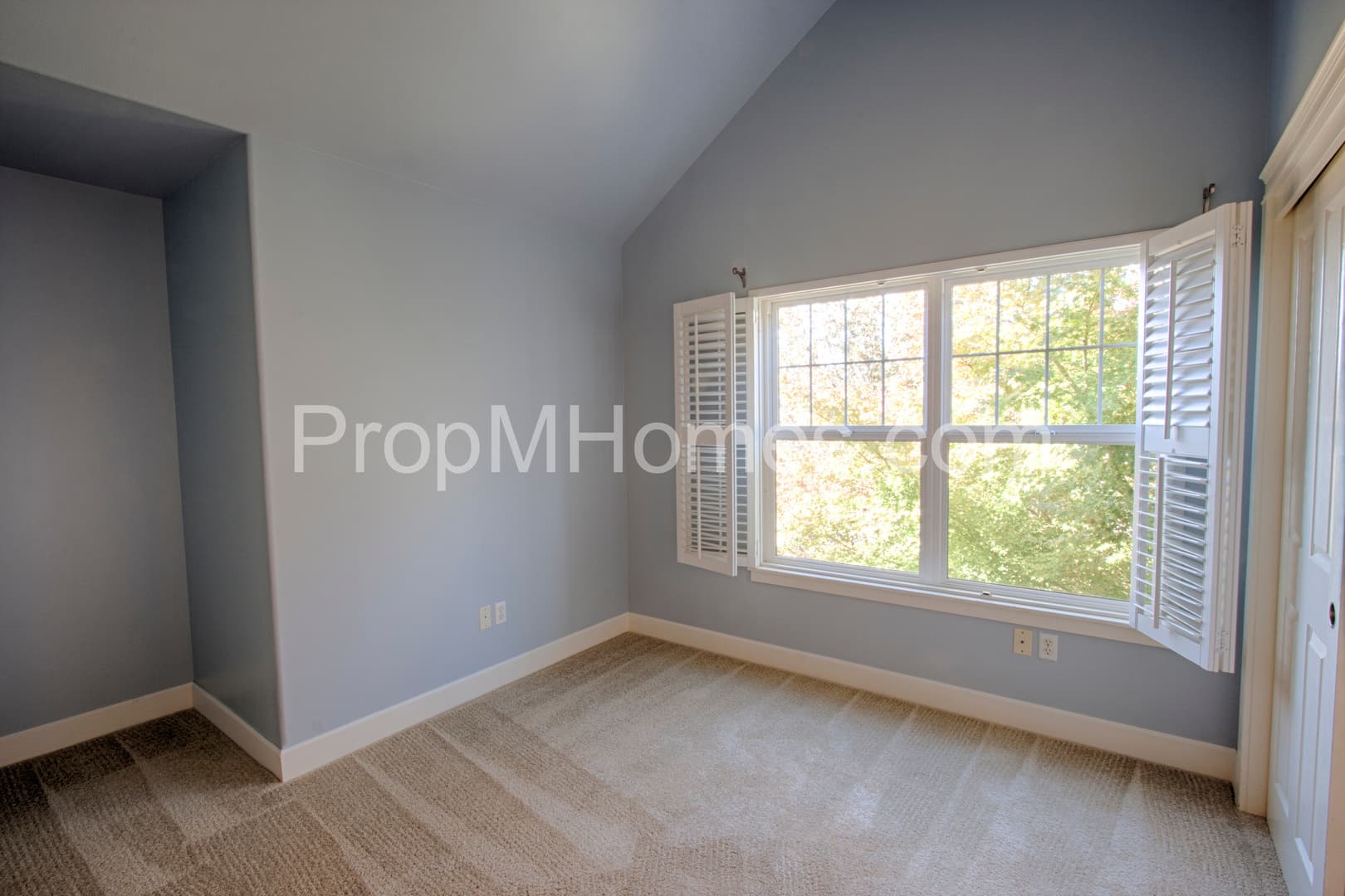 Portland House: 2542 NW Miller Road Unit 25