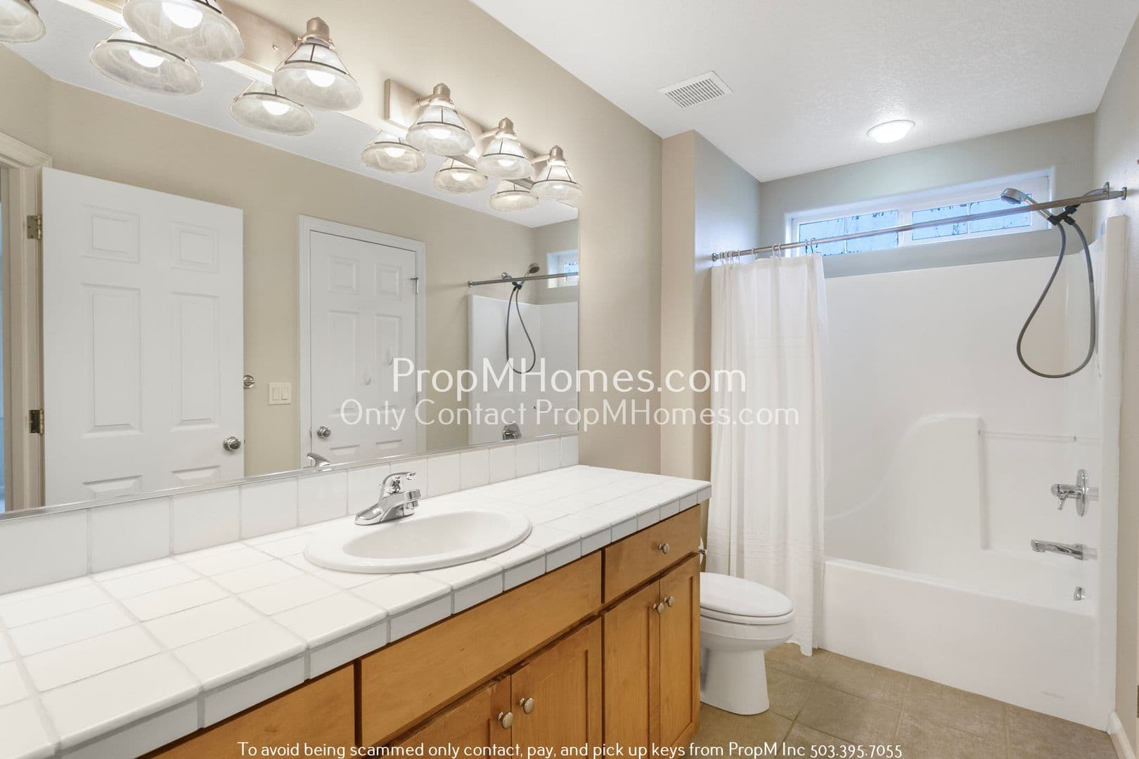 Portland House: 1240 SW Cheltenham Street