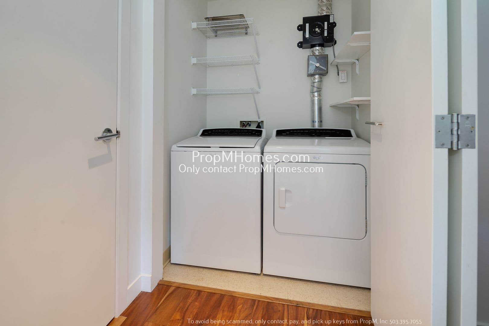 Portland Condo: 1260 NW Naito Parkway Unit 210