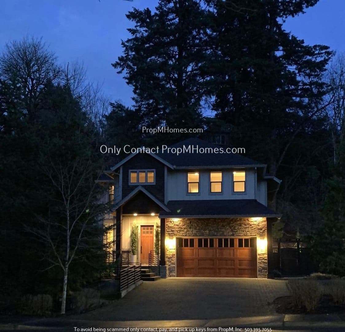 Lake Oswego House: 18958 Bryant Road
