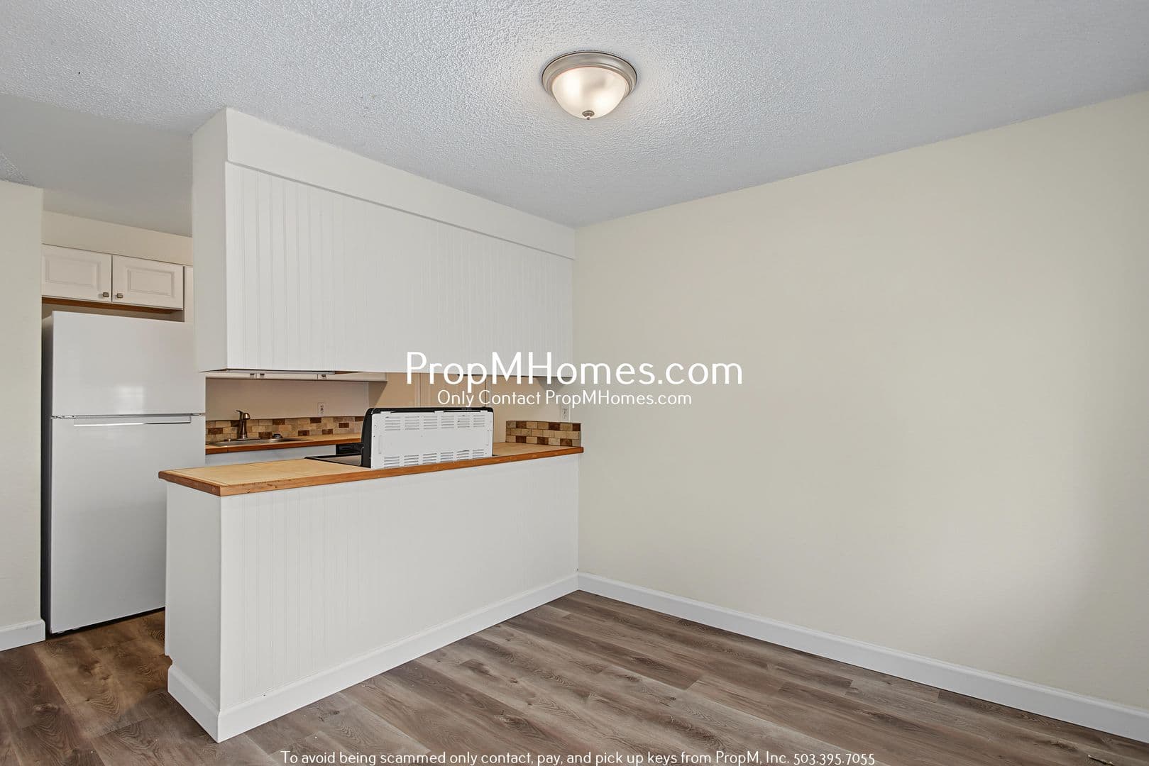 Gresham Multiplex: 1585 NE Hacienda Avenue
