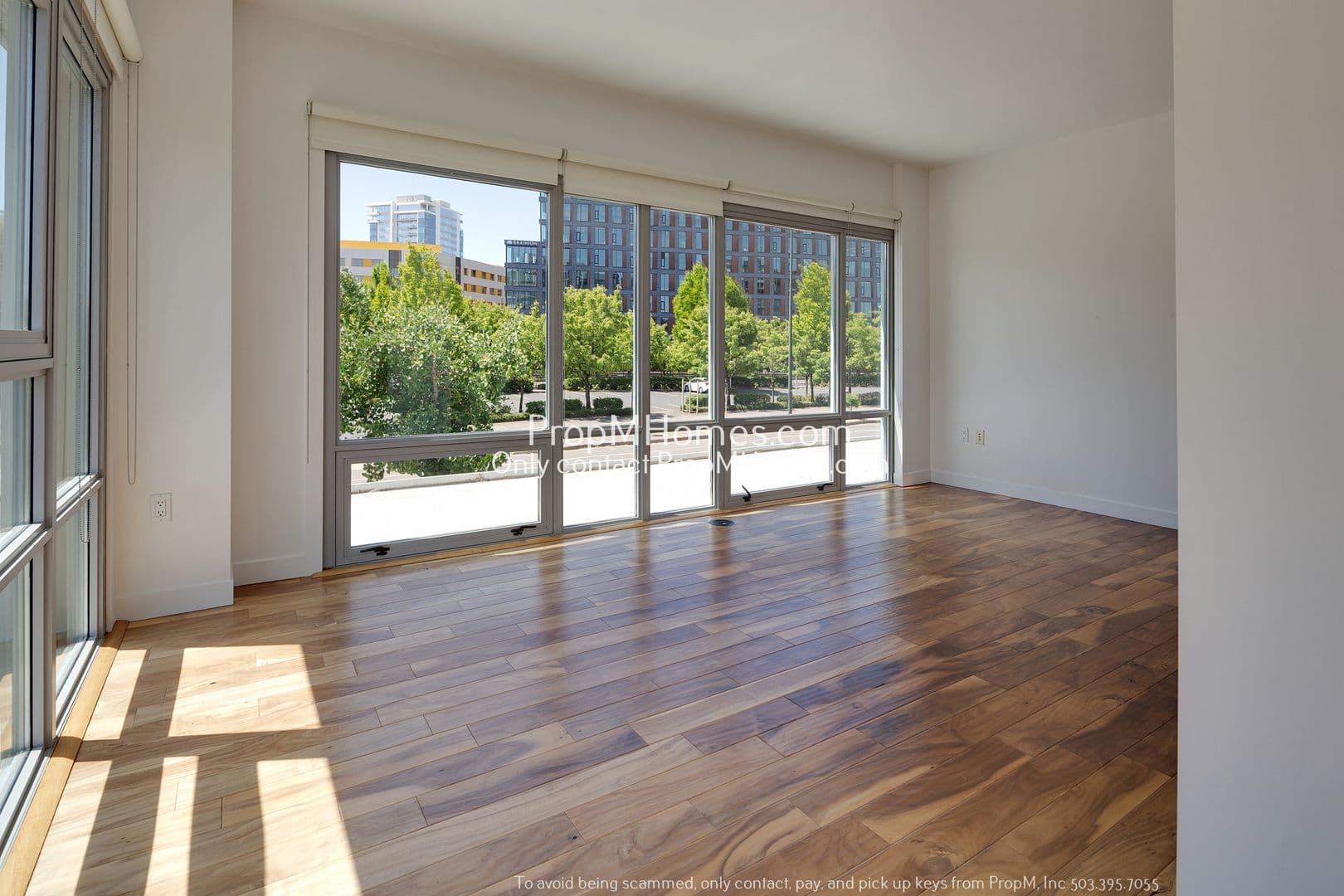 Portland Condo: 1260 NW Naito Parkway Unit 210