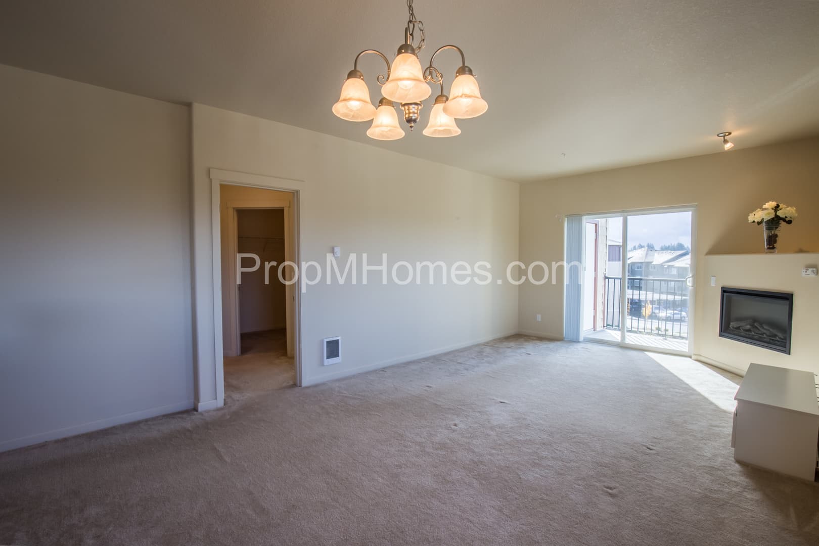 Portland Condo: 11850 NW Hollysprings Lane Unit 403
