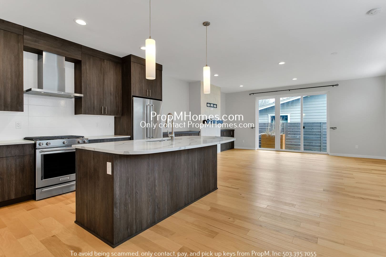 Portland House: 6880 NE 13th Avenue