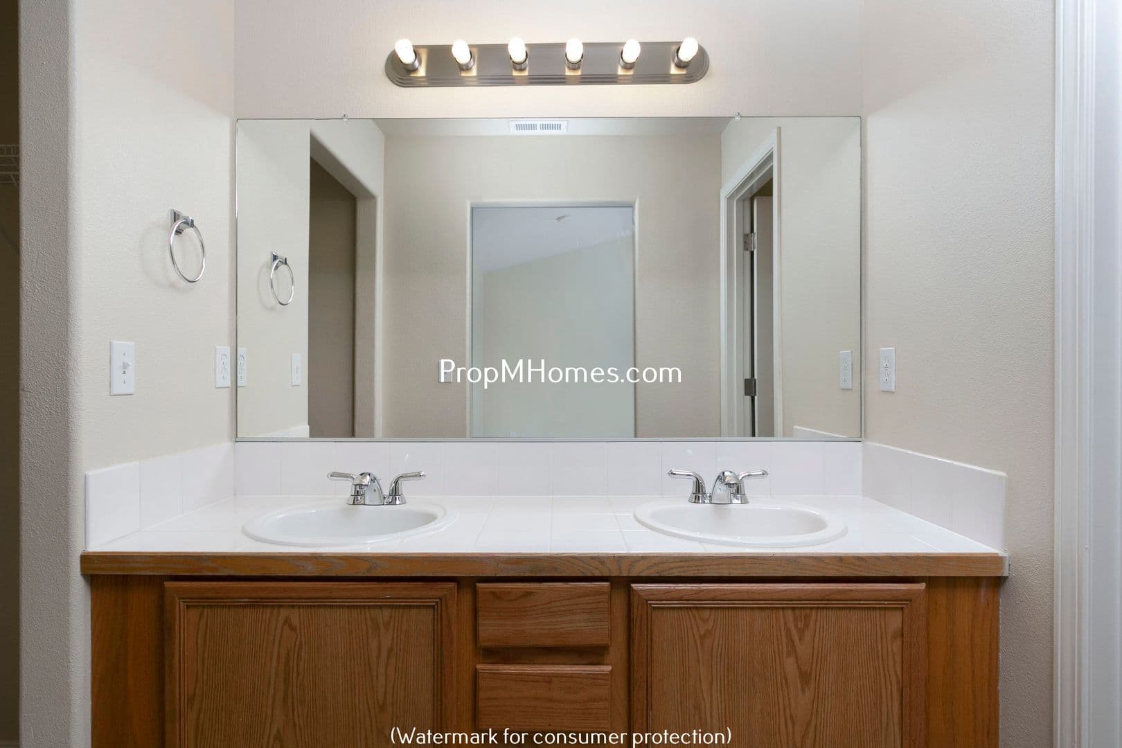 Beaverton House: 20182 SW Lucas Oaks Lane