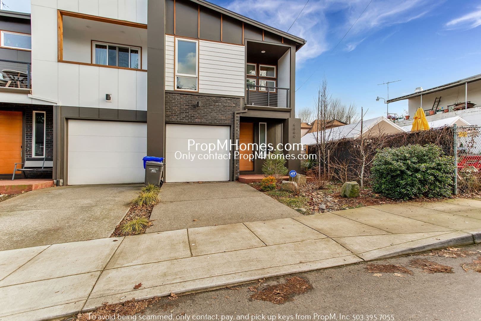 Portland House: 6880 NE 13th Avenue