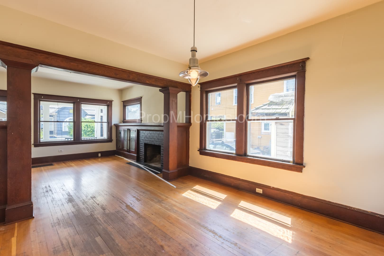 Portland House: 1027 SE 42nd Avenue