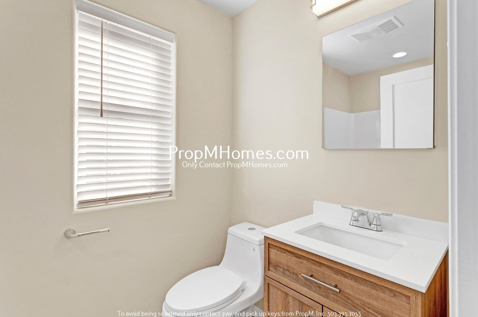 Portland House: 9597 SE Crystal View Drive Unit B