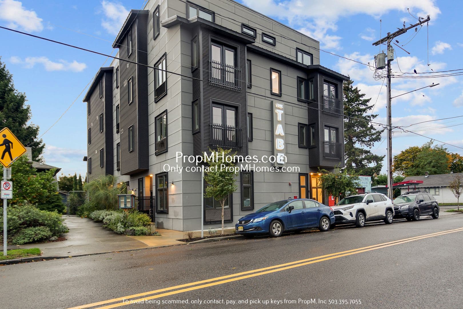 Portland Condo: 1825 SE 50th Avenue - Unit 301