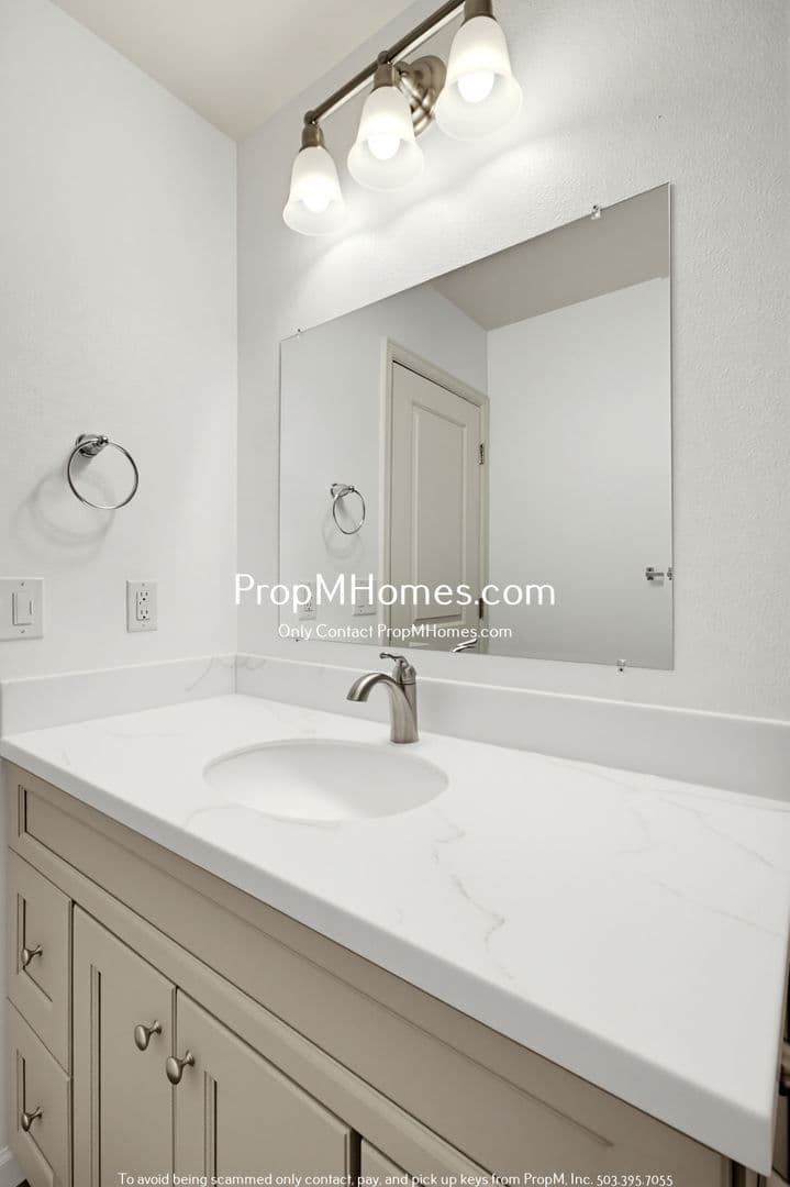 Beaverton House: 811 Windrose Terrace - NEW PROPERTY