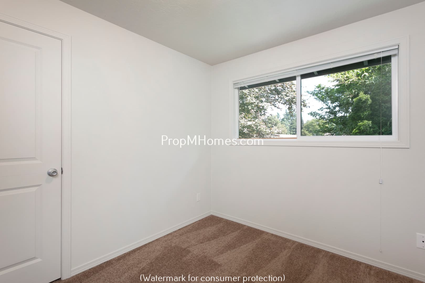 Portland Condo: 15535 NE Glisan Street Unit 1