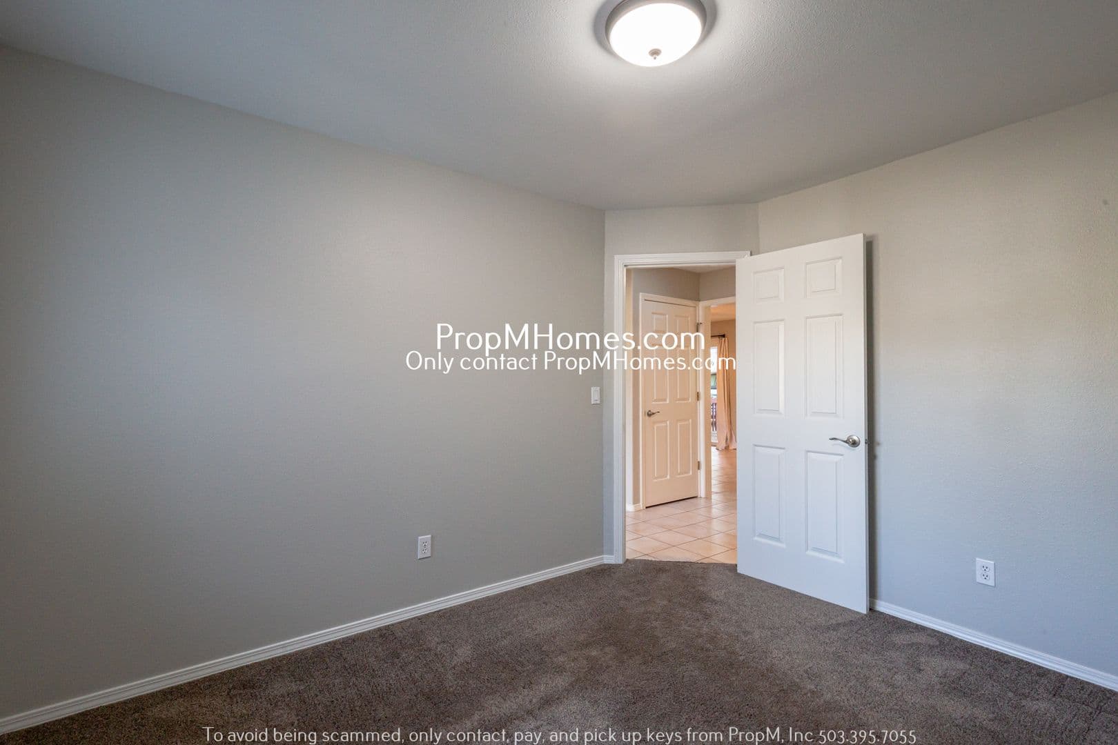 Portland House: 3929 SE 136th Avenue