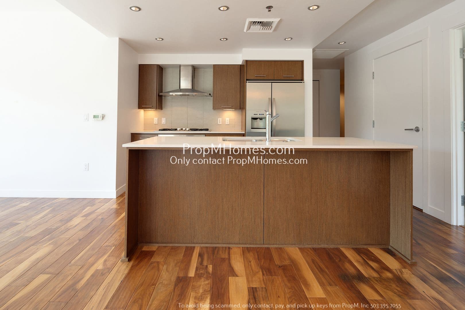 Portland Condo: 1260 NW Naito Parkway Unit 210