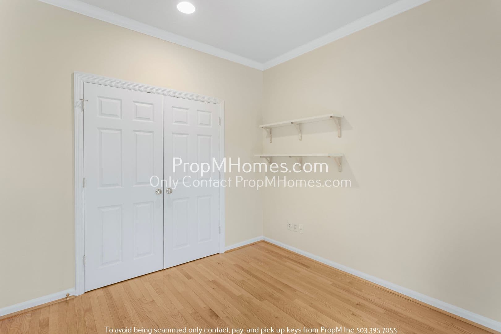 Portland House: 1240 SW Cheltenham Street