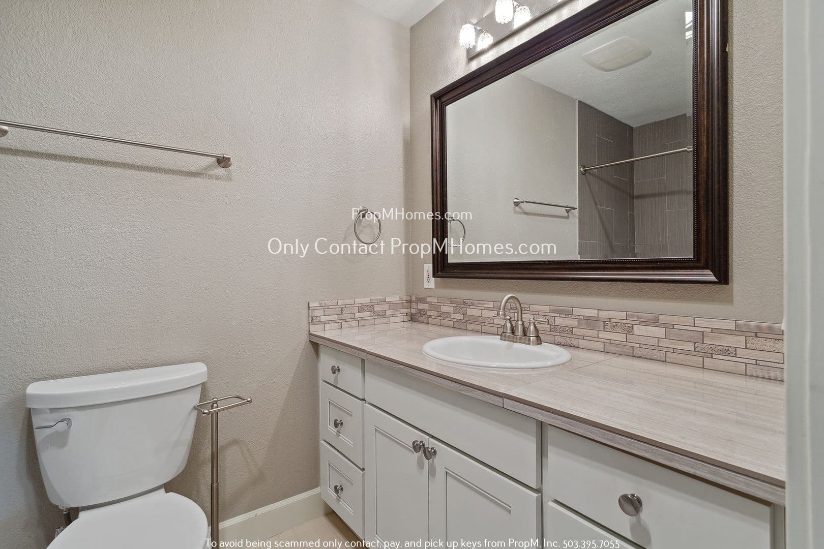 Lake Oswego House: 16849 Lakeridge Drive