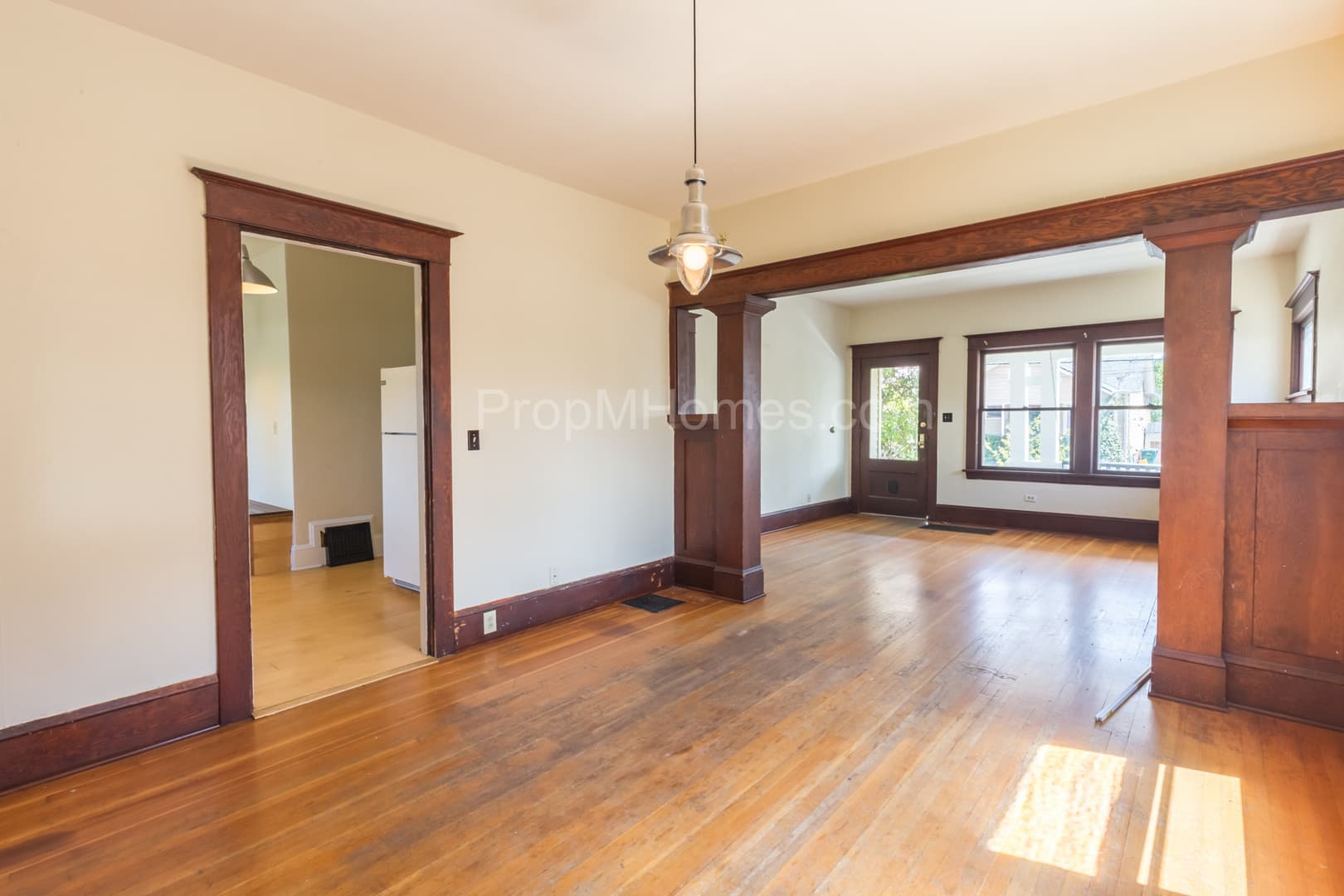 Portland House: 1027 SE 42nd Avenue