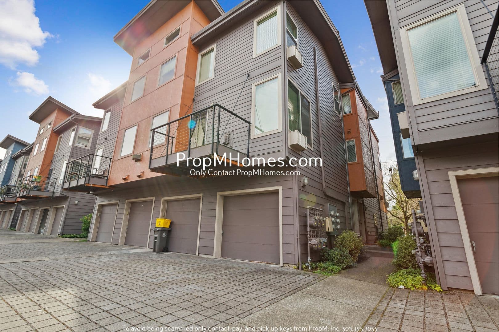 Portland House: 8020 N Burlington Avenue 9-6