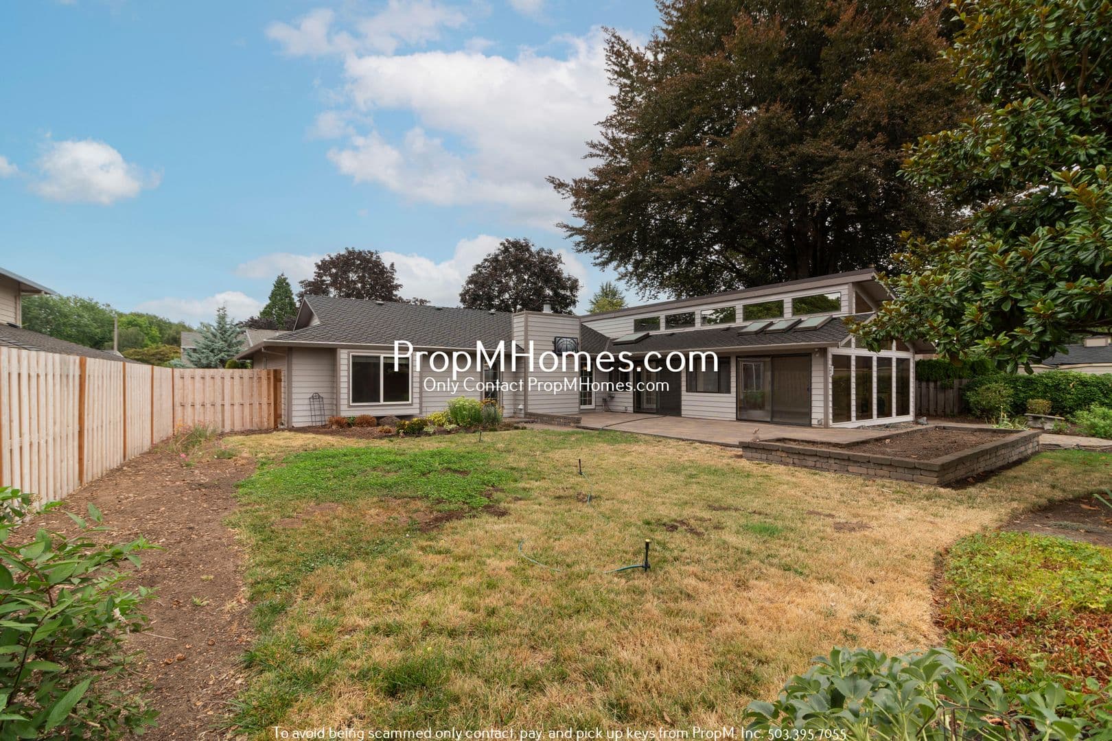 Wilsonville House: 7030 SW Molalla Bend Road
