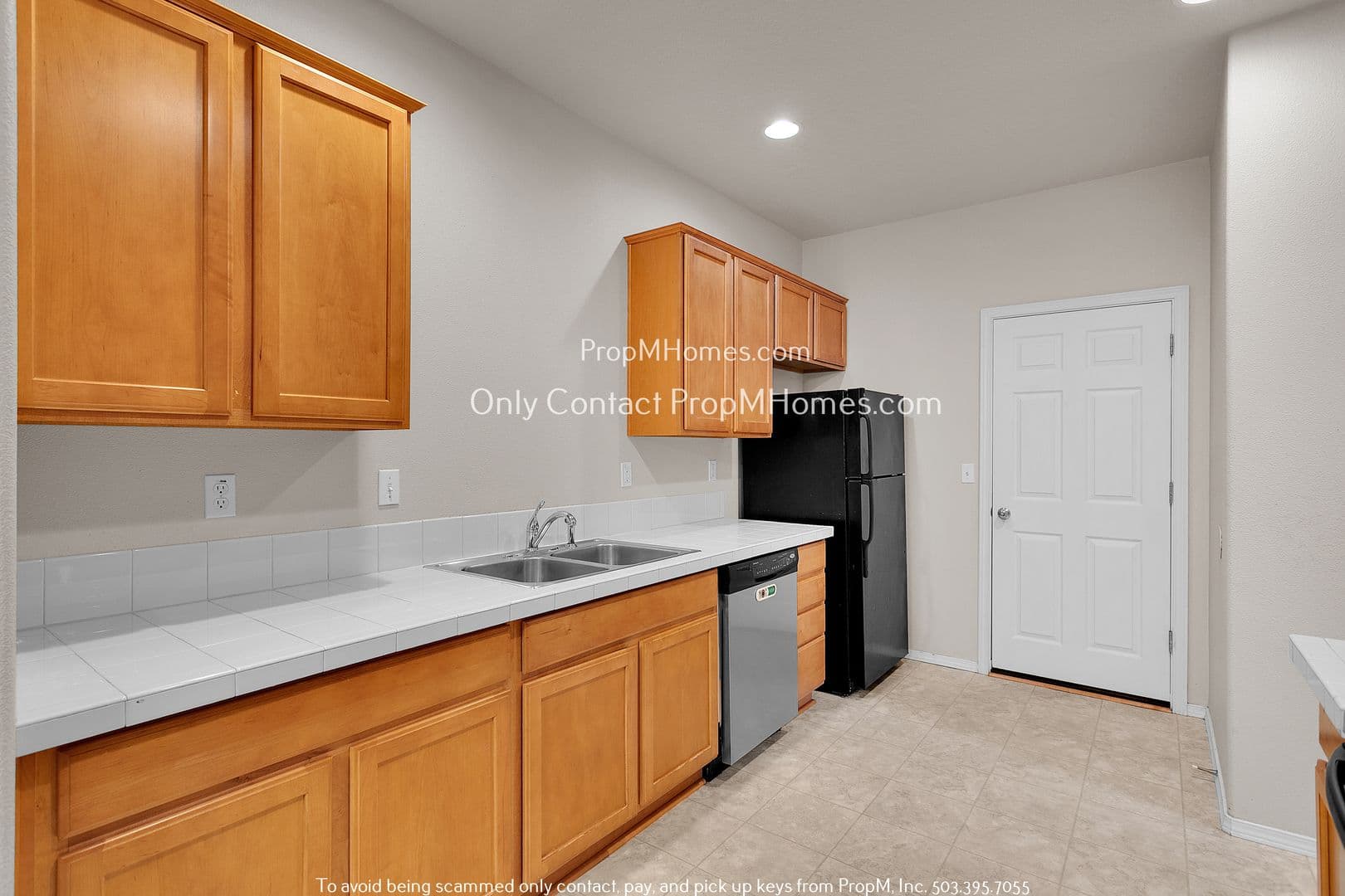 Beaverton House: 16255 SW Whistling Swan Lane Unit 220