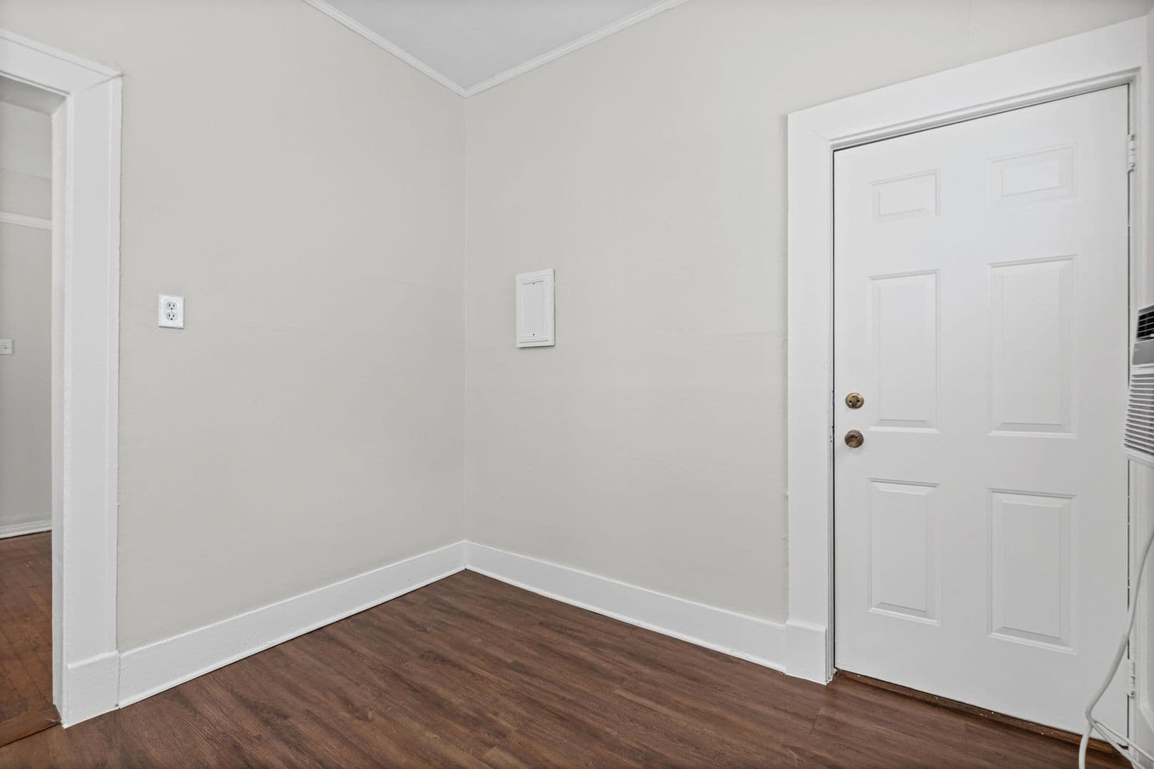 Memphis Apartment: 1306 Carr Ave