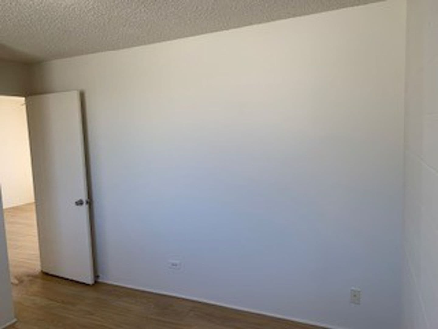 HONOLULU House: 1138 HASSINGER STREET #403