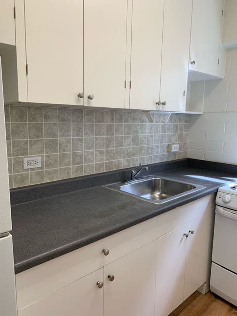 HONOLULU Apartment: 1663 KEWALO STREET