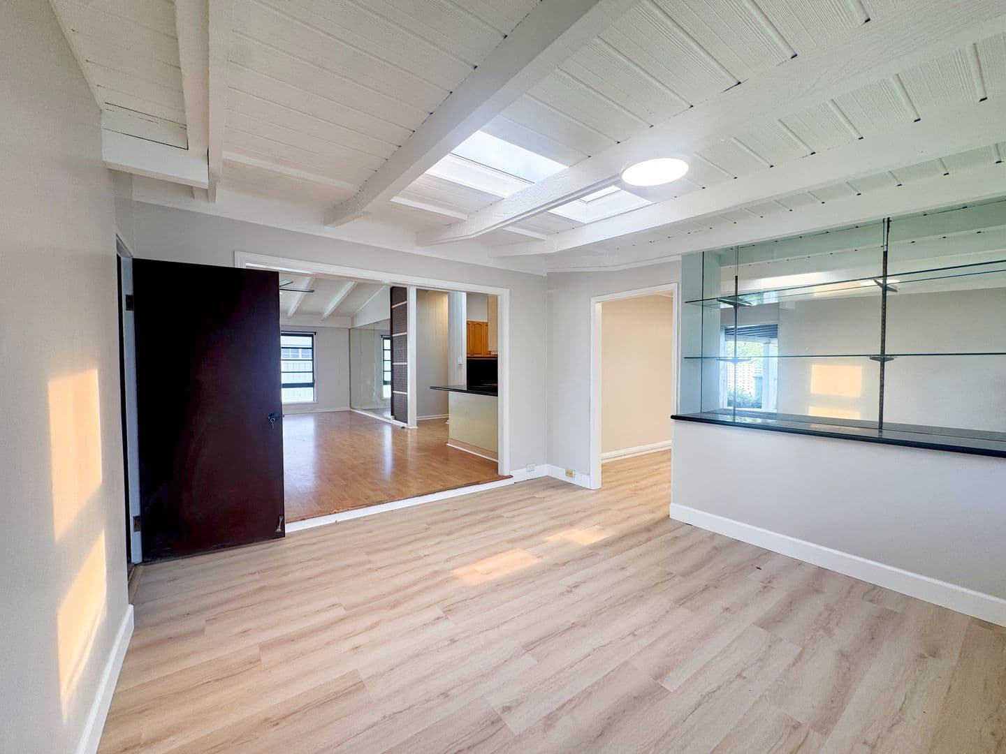 KAILUA House: 847 AKUMU STREET