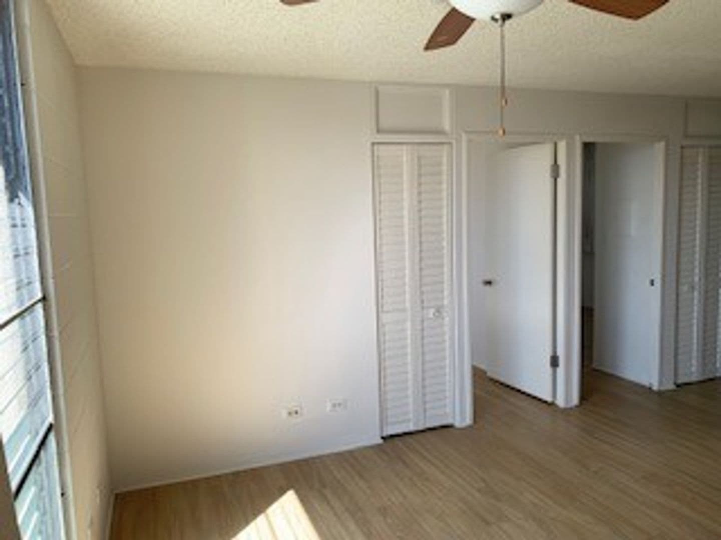 HONOLULU House: 1138 HASSINGER STREET #403