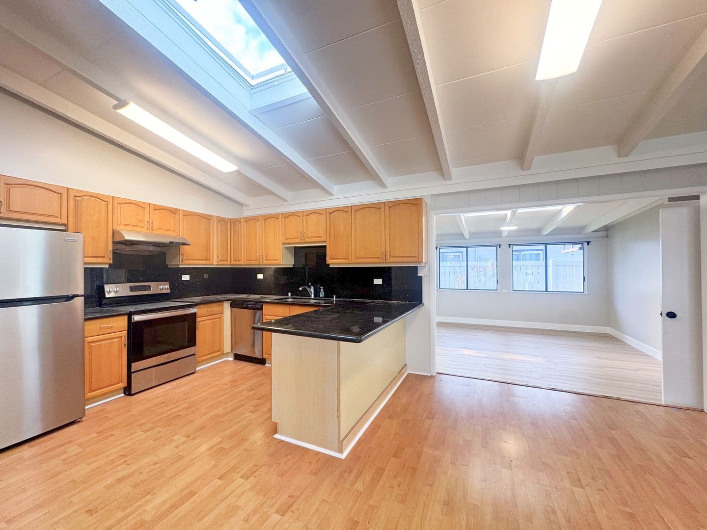 KAILUA House: 847 AKUMU STREET