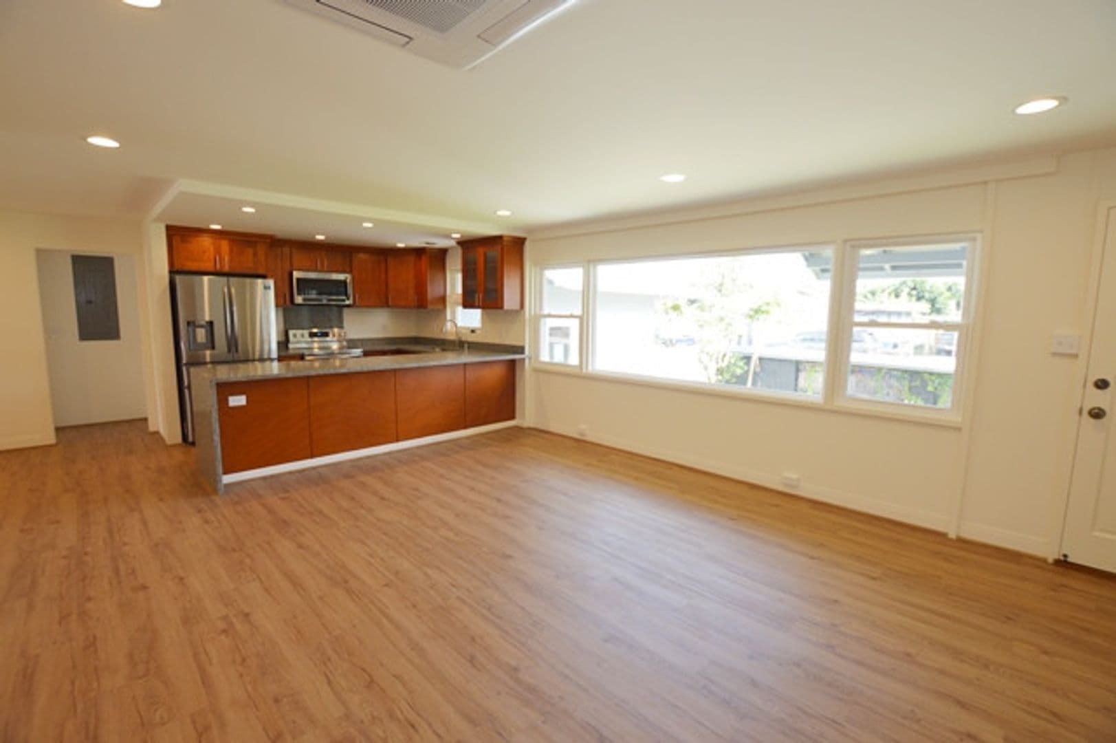 KANEOHE House: 45-722 PUOHALA STREET