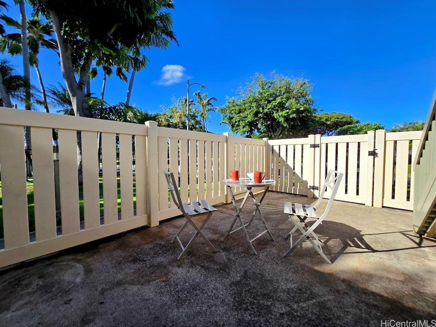 KAPOLEI Townhome: 91-1109 NAMAHOE STREET #1L