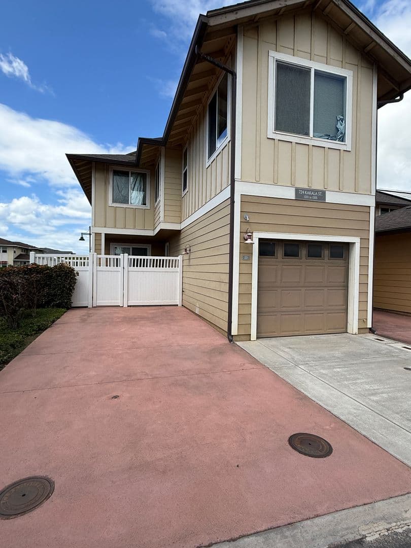 KAPOLEI Apartment: 724 KAKALA STREET APT 1301 #A