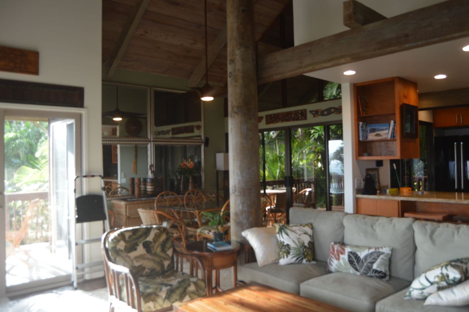 KANEOHE House: 47-428 LULANI STREET (MAIN)