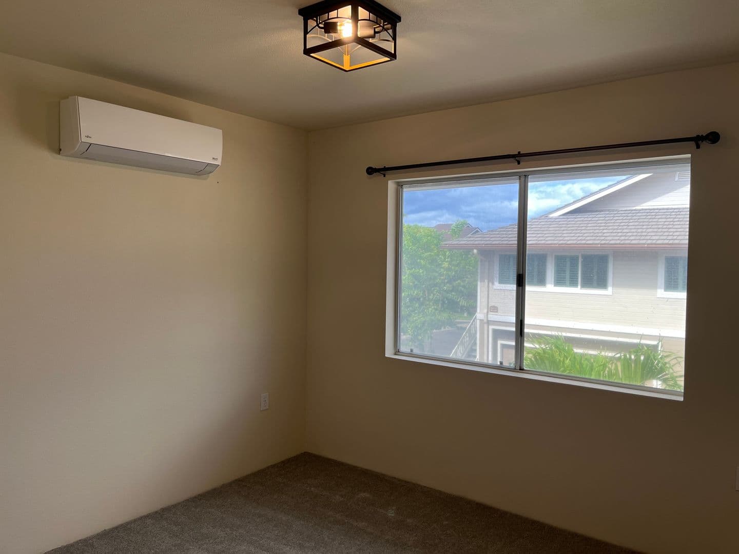 KAPOLEI House: 92-1537 ALIINUI DRIVE #16E