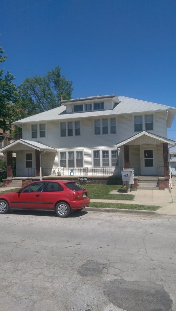 Omaha Apartment: 409-415 S 35 St; 3418 - 3420 Dewey Ave