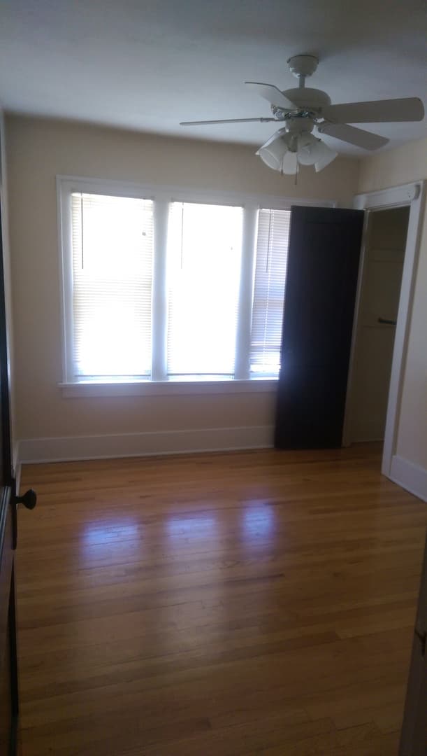 Omaha Apartment: 409-415 S 35 St; 3418 - 3420 Dewey Ave