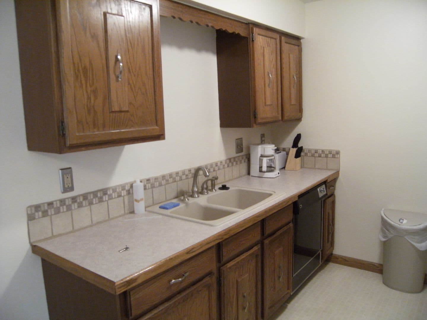 Omaha Apartment: 8320-8330 California St