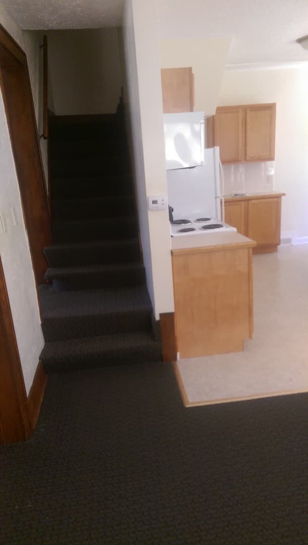 Omaha Apartment: 409-415 S 35 St; 3418 - 3420 Dewey Ave