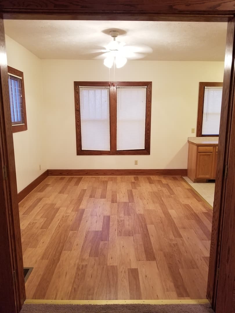 Omaha Apartment: 409-415 S 35 St; 3418 - 3420 Dewey Ave