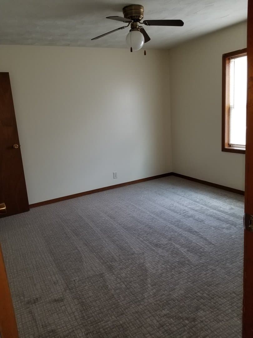Omaha Apartment: 4817-4841 Holmes St