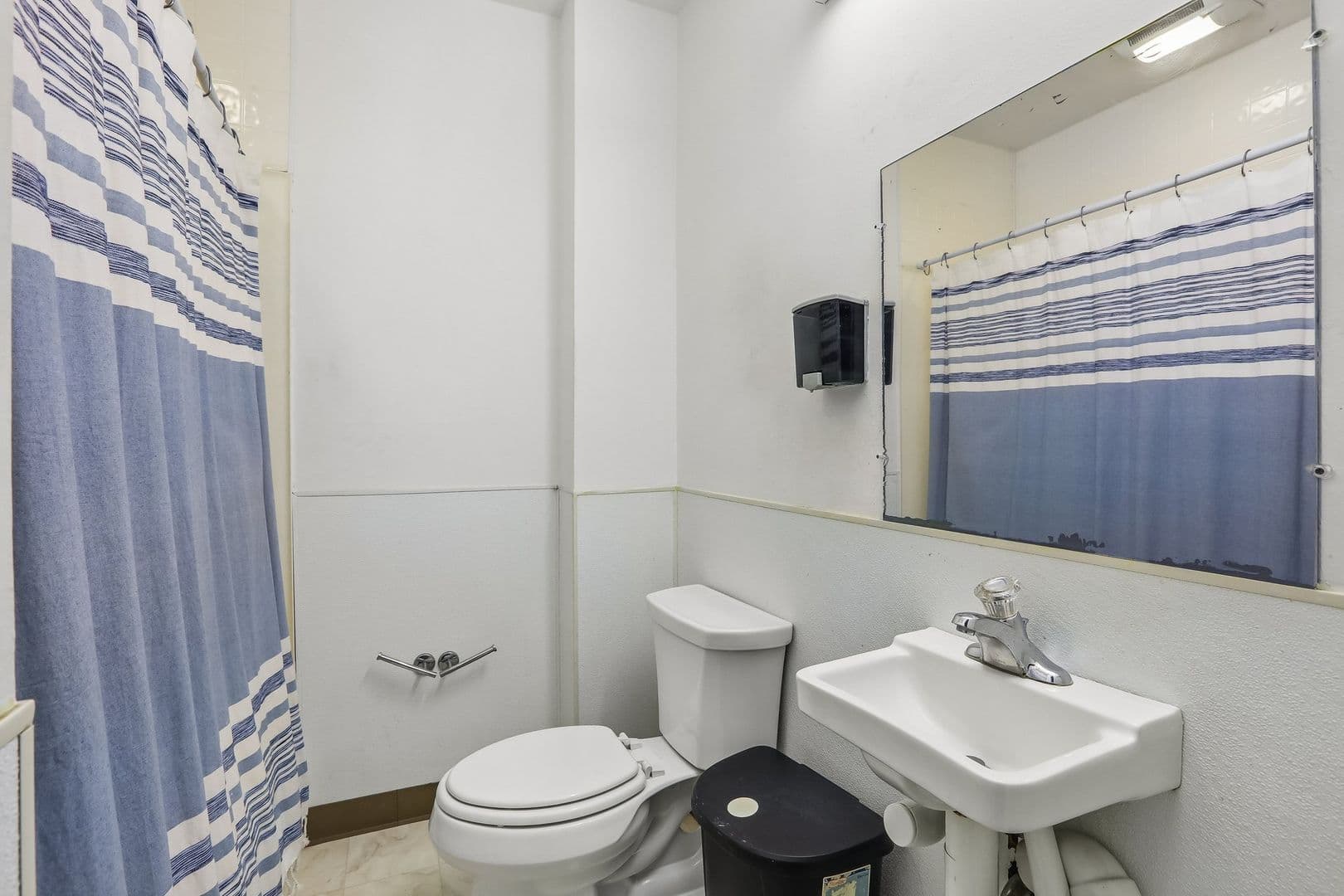 Danbury Apartment: 4 Harmony St.