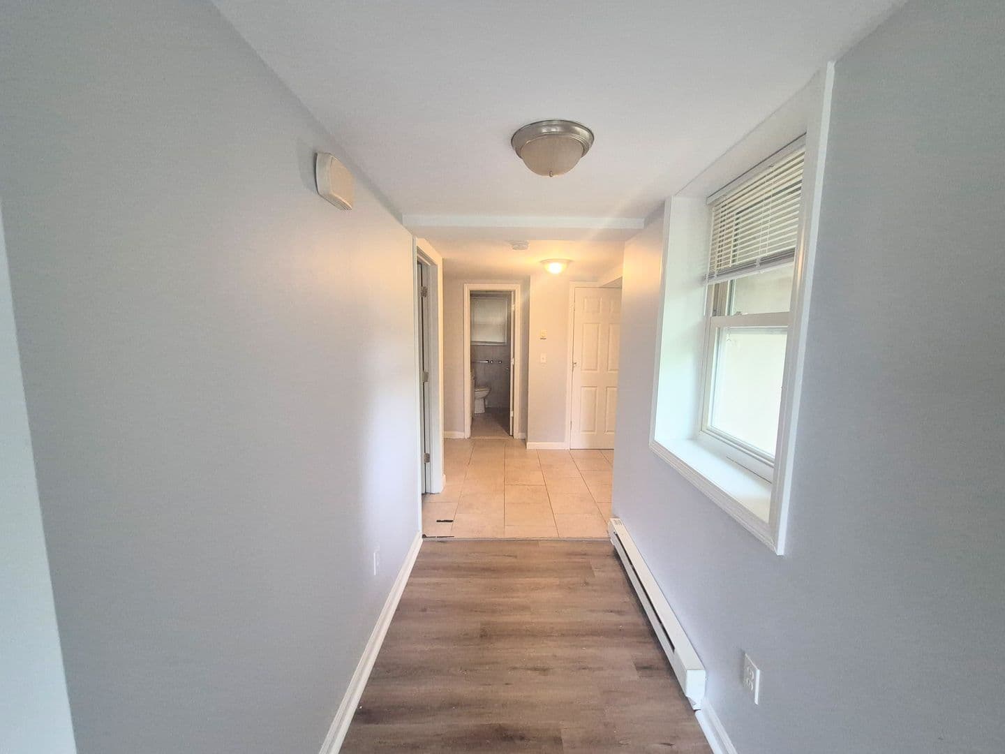 Oakville Apartment: 14 Edgewood Rd