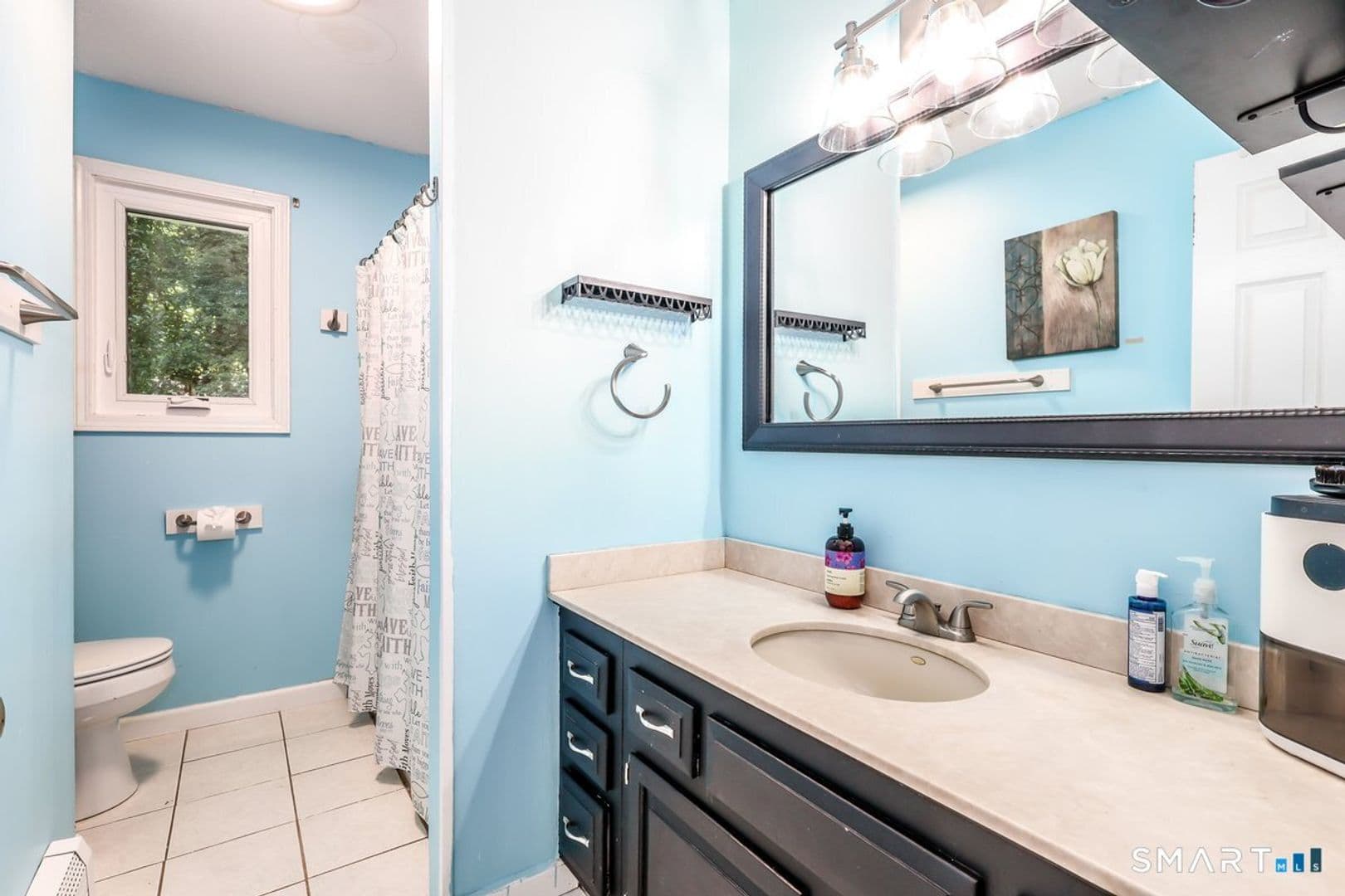 New Milford House: 212 Chestnut Land Rd.